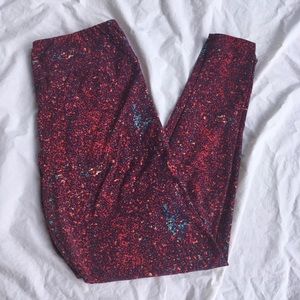 LulaRoe Tall and Curvy Leggigs